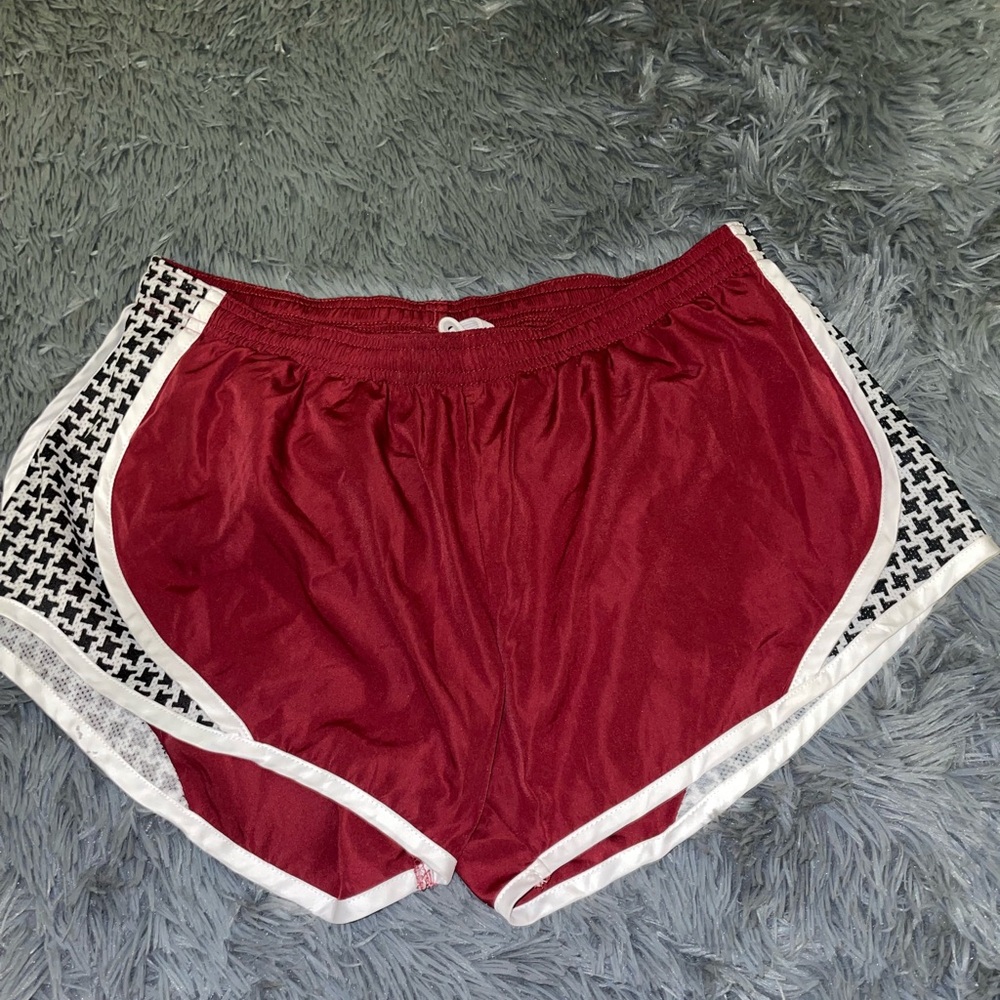 Athletic shorts
